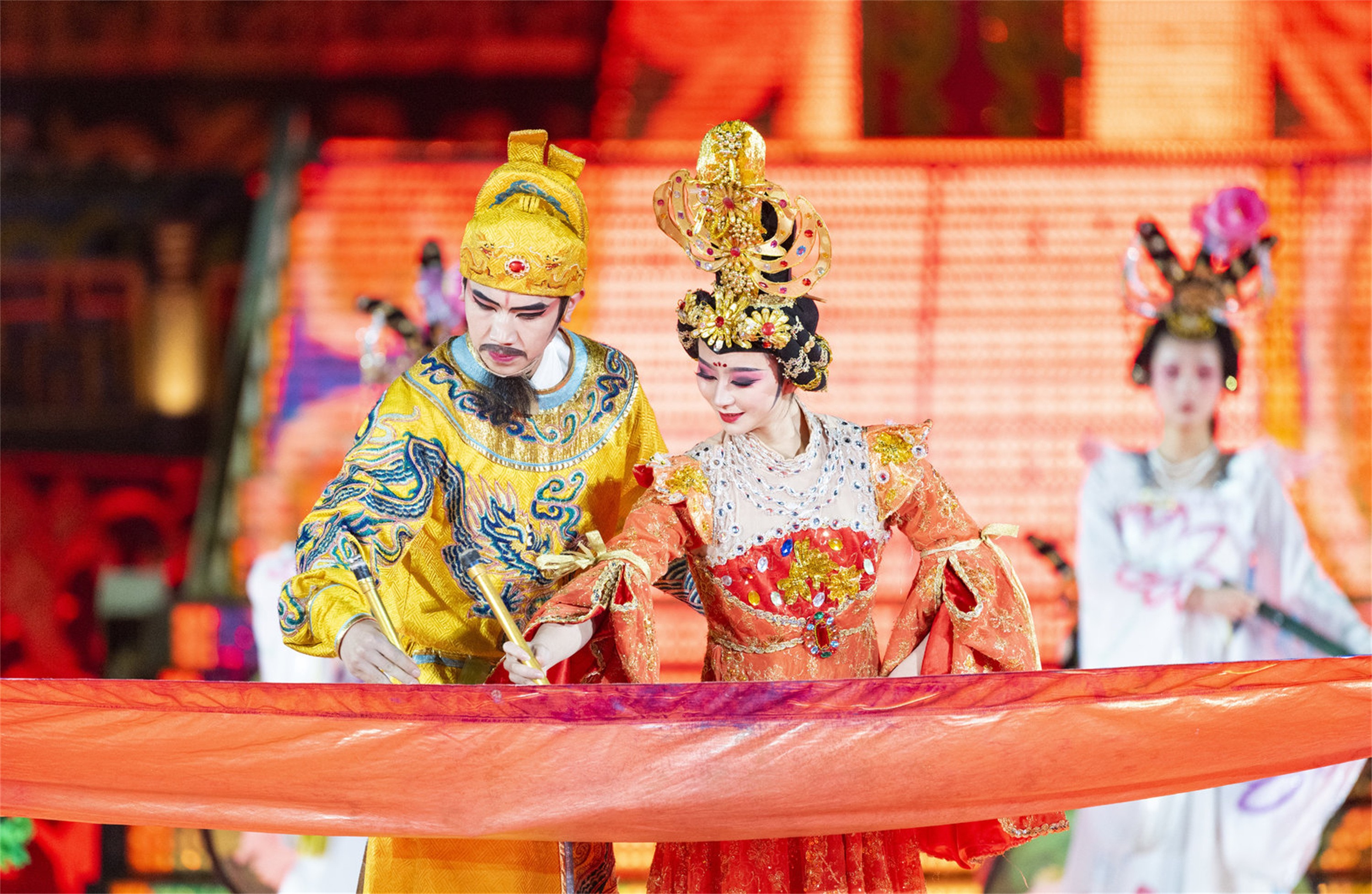 冰火《長(zhǎng)恨歌》明日震撼開演！