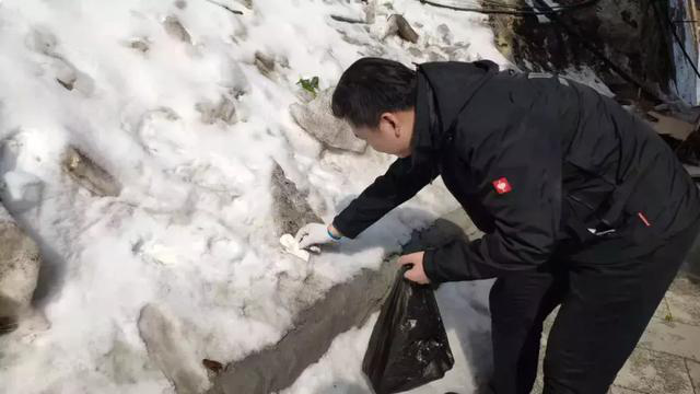 【華山西峰索道】太華索道公司組織干部職工開展學雷鋒志愿服務活動(圖12)