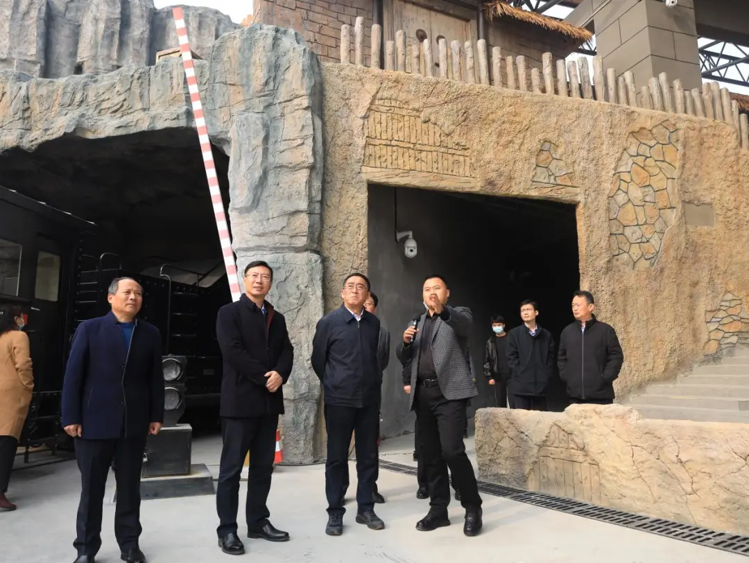 山東省副省長(zhǎng)汲斌昌一行前來泰山秀城調(diào)研指導(dǎo)工作(圖3)