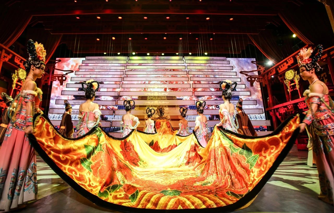 喜迎雙節(jié)丨唐樂宮驚喜不斷，“餅”承心意，以禮相待(圖2)